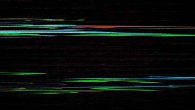 Arıza geçmişi. Ekrandaki dijital hatalar. Renkli çizgiler gürültülü televizyon ekranı