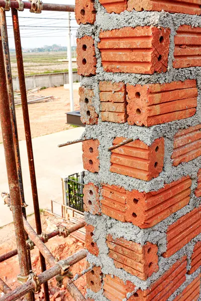 Bina yapım aşamasında, Tayland