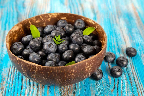Fresh Blueberries Wooden Bowl Blue Background — Stock Photo, Image
