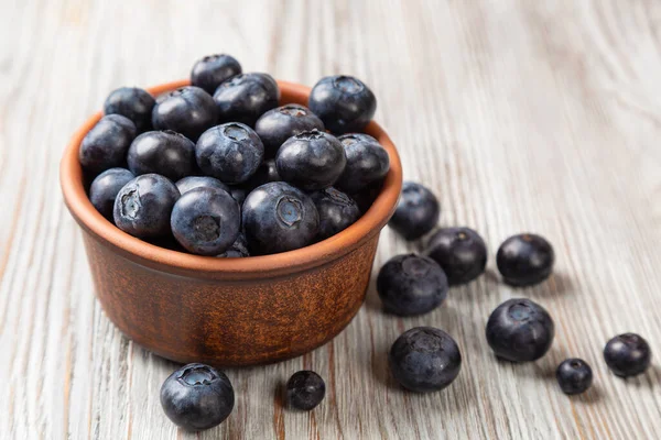 Fresh Blueberries Brown Plate Wooden Background Summer Still Life Berries — Stock Photo, Image