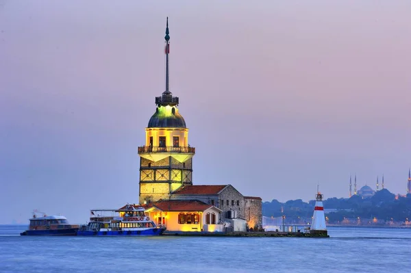 Истанбул Июля 2019 Года Башня Маэстро Пролива Форос — стоковое фото