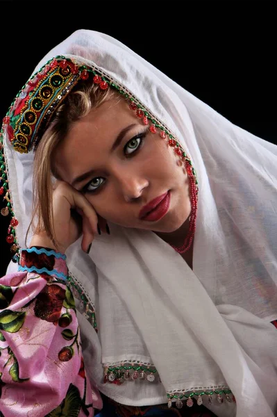 Portrait Beautiful Young Woman Traditional Clothes Scarf Isolated Black — Stock fotografie