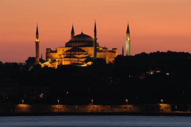 Günbatımı görüntüsünde hagiasophia Anadolu bölümünden