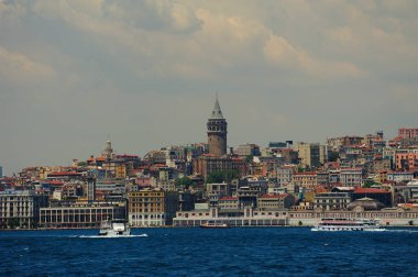 Galata Kulesi ve çevresindeki tarihi binalar, İstanbul