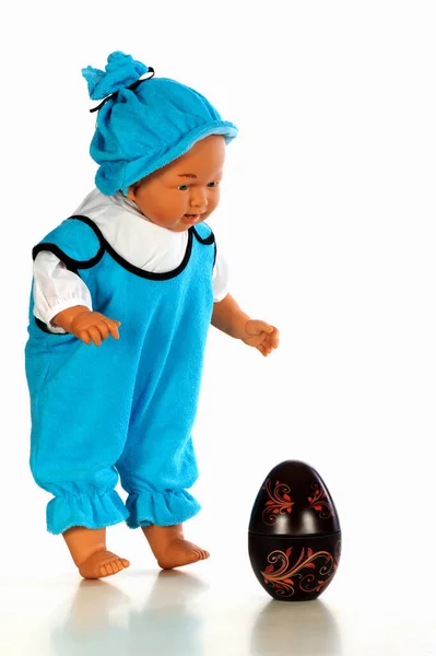 Schattige Baby Jongen Pop Turquoise Jumpsuit Hoed Met Paaseieren Witte — Stockfoto