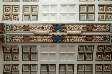 Osmanlı döneminden kalma tarihi Haydarpaşa İstasyonu 'nun tavan süslemeleri