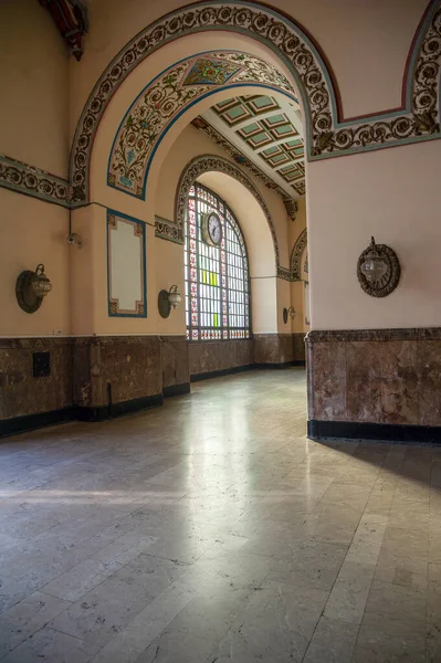 Detalles Arquitectónicos Interiores Histórica Estación Haydarpaa Del Período Otomano Estambul — Foto de Stock