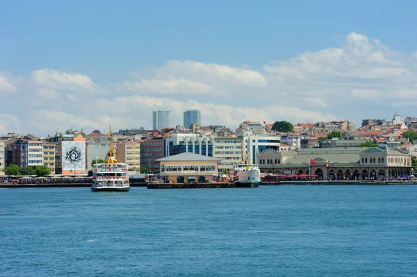 Λιμάνι Του Καρακόι Στην Κωνσταντινούπολη — Φωτογραφία Αρχείου