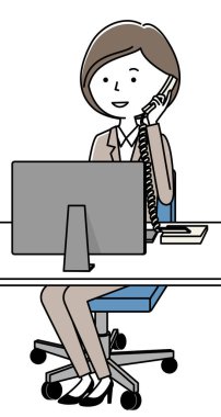 Polis merkezinin önünde takım elbiseli bir kadın arıyor. Polis merkezinin önünde takım elbiseli bir kadın arıyor..