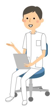 Röportaj yapan bir erkek hemşire resmi..