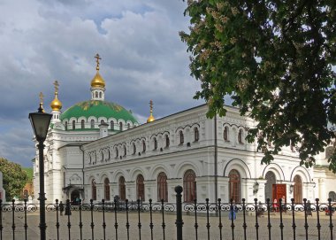 Kiev. Ukrayna. 11 Mayıs 2019 Kiev-Pechersk Lavra Rafineri Kilisesi