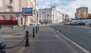 Minsk, Belarus. 15 Ekim 2023 Val Caddesi manzarası.