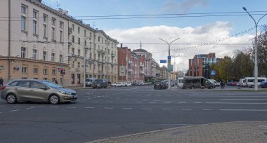 Minsk, Belarus. 15 Ekim 2023 Kirova Caddesi manzarası