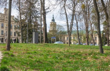 İlkbaharda Politeknik Parkı 'ndan Kyiv Politeknik Enstitüsü' ne