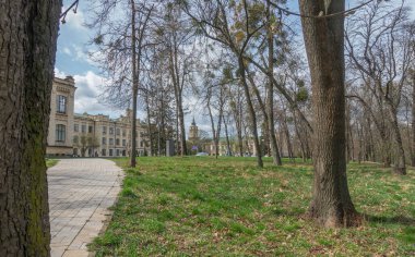 Kyiv Politeknik Parkı 'nda bahar günü