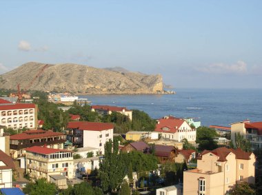 Bir yaz günü Sudak ve Alchak Burnu manzarası