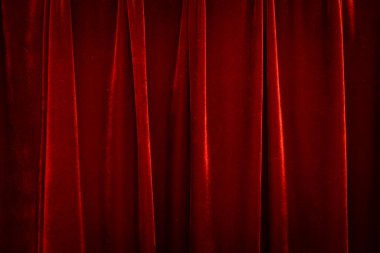 Kestane rengi kadife perde sihir gösterisi sahne arkası