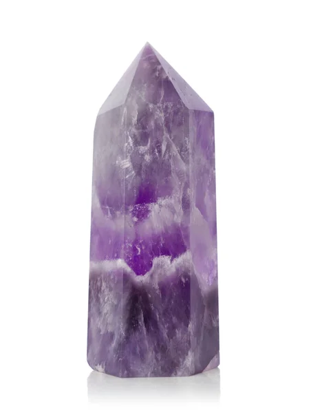 Amatista Piedra Mineral Cristal Forma Torre Aislada Sobre Fondo Blanco —  Fotos de Stock