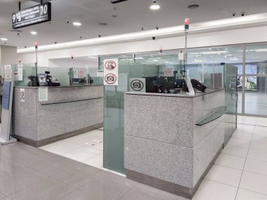 Penang, Malezya - 28 Nisan 2025: Penang Uluslararası Havalimanı Göçmenlik Büroları, APEC kart sahipleri, diplomatlar ve mürettebat üyeleri için belirlenmiş,.