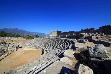 Eski şehir Xanthos 'un manzarası. Xanthos, Antalya 'nın Kas kentindeki Kinik köyünde yer alan antik bir şehirdir..