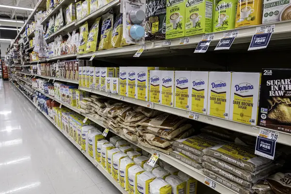 Chambersburg Pennsylvania ABD 4-3-2025 Yerel süpermarkette şeker reyonu