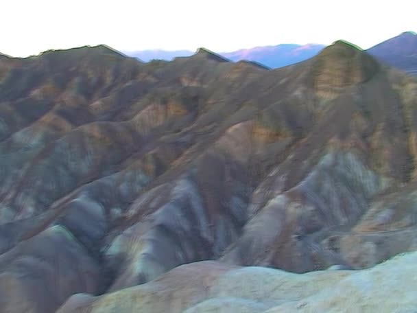Pemandangan Badlands Dari Zabriskie Point Taman Nasional Death Valley California — Stok Video