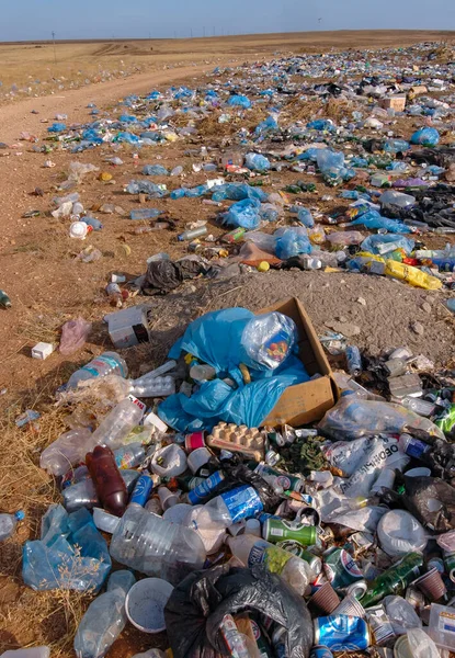 Забруднення Степової Природи Пластиковими Побутовими Відходами 2005 Крим Тарханкут — стокове фото