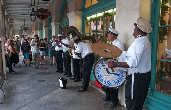 New Orleans Louisiana November 2011 Чорна Жінка Біля Музикантів Нового — стокове фото