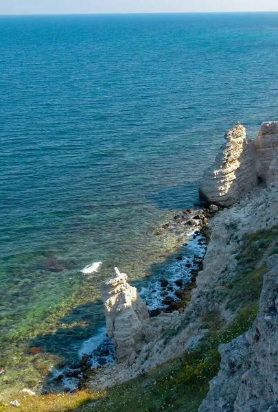 Vista Das Margens Íngremes Rochas Água Trato Dzhangul Oeste Crimeia — Fotografia de Stock