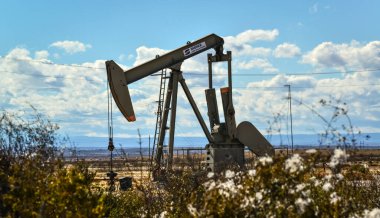 ABD, NEW MEXICO - 21 Kasım 2019: New Mexico, ABD 'de Çöl Petrol Üretimi
