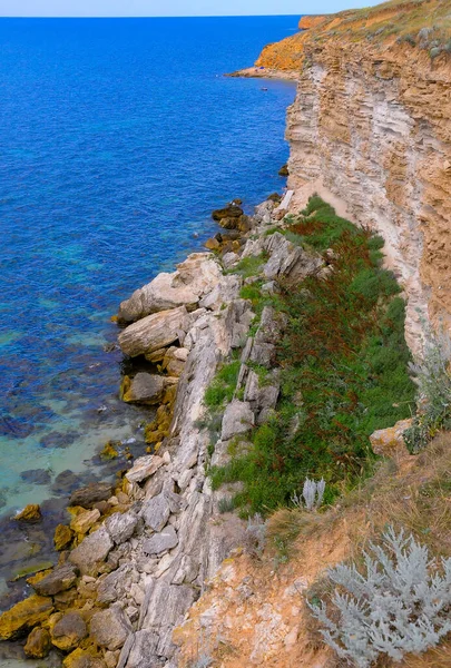 Незапліднений Стрімкий Скелястий Берег Сході Криму — стокове фото