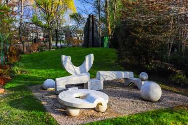 NEW JERSEY, ABD - 09 Aralık 2011: Heykel Arazisi Parkı 'nda sanat eseri, Heykel Zeminleri, Hamilton, NJ