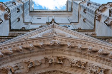 NANTES, FRANCE - 12 Eylül 2017: mimari unsurlar, St. Peter Katedrali ve Nantes St. Paul Katedrali, Fransa