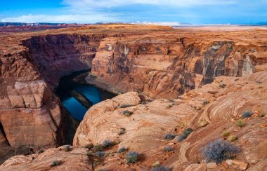 At nalı Bend Glen Kanyon, Kanyon, Arizona, ABD parçası Colorado Nehri üzerinde