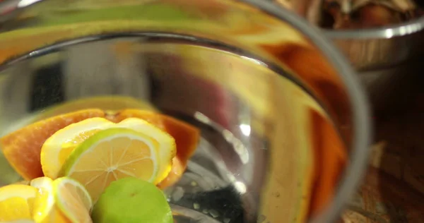 Frukt Citrusfrukter För Framställning Lemonad Tvättade Rengjorda Och Färdiga Ligga — Stockfoto