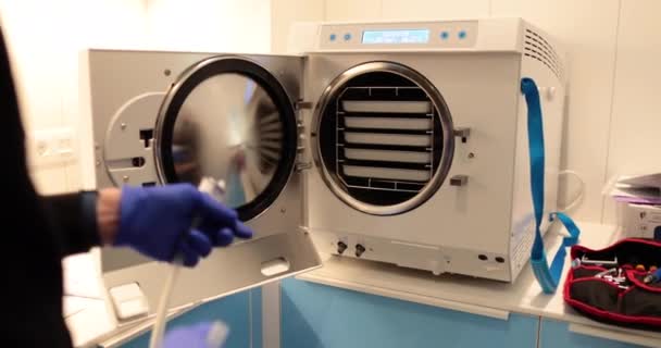Disinfection Dental Instruments Autoclave Process Using Autoclave Disinfect Medical Instruments — Stock Video