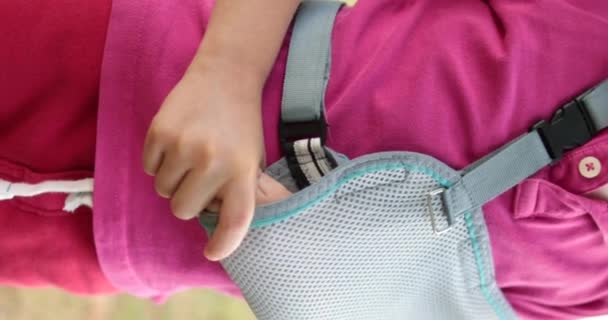 Vertical Shot Handsome Little Boy Broken Arm Bandage Children Injuries — Stock Video
