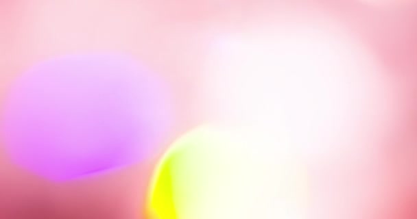 Pinkfarbener Edelstein Fließt Über Schleife Das Licht Durchdringt Die Facetten — Stockvideo