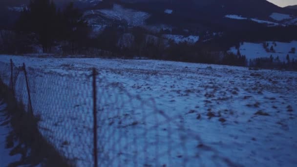 Reveal Winter Alpine Mountains Fence Cold Winter Nature Blue Hour — Vídeos de Stock