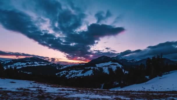 Панорама Красочного Голубого Неба Время Истекает Быстрыми Облаками Зимней Альпийской — стоковое видео