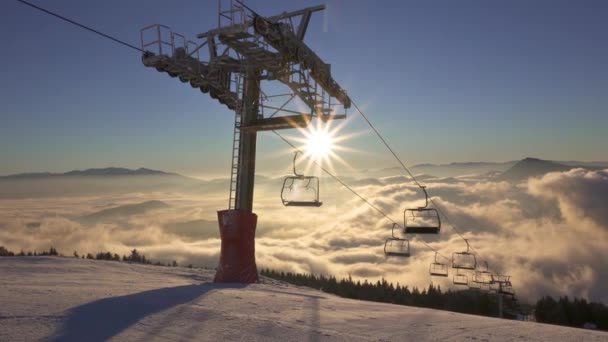 Sunny Panorama Winter Ski Resort Empty Chairlift Foreground Fresh Snow — 图库视频影像