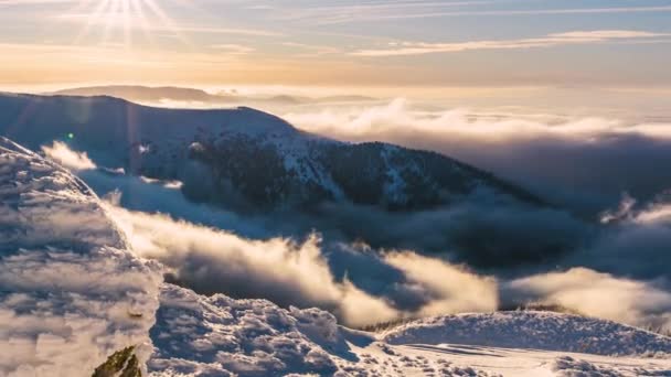 Time Lapse Magic Evening Frozen Winter Mountains Nature Misty Clouds — Vídeo de Stock