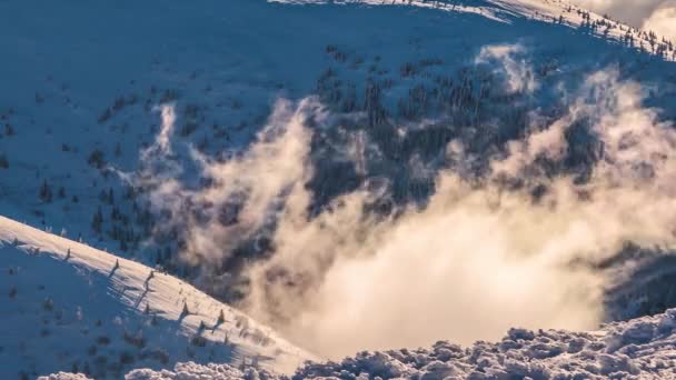 Nuages Brumeux Time Lapse Motion Rapide Hiver Montagnes Fond Nature — Video