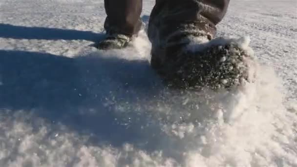 Man Walk Fresh Snow Snow Boots Camera Cold Winter Sunny — Stock Video