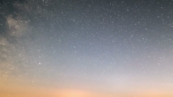 Milchstraßengalaxie Mit Sternen Die Sich Dunklen Sternenhimmel Bewegen Zeitraffer Tag — Stockvideo