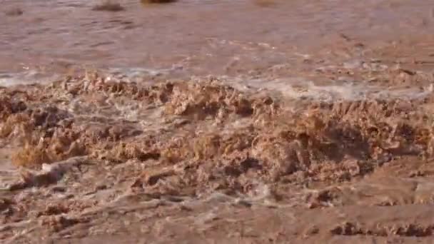 River Stream Brown Muddy Water Rain Storm Slow Motion Pan — Stock Video