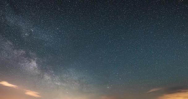 Fundo Láctea Estrelas Galáxias Movimento Rápido Céu Escuro Estrelado Noite — Vídeo de Stock
