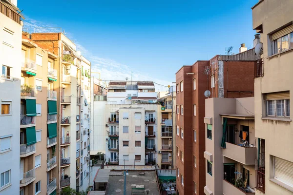 Barcelona Španělsko Července 2017 Denní Pohled Vnitřní Nádvoří Městského Bloku — Stock fotografie
