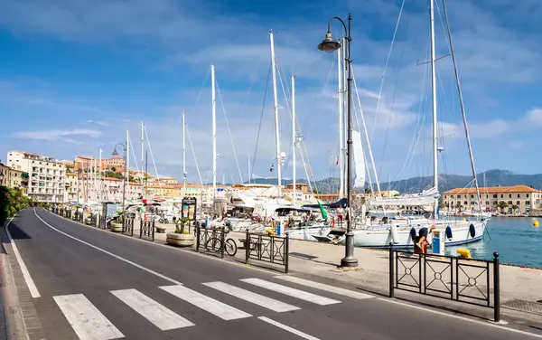 Isola Elba Italien August 2018 Tagesansicht Hafen Mit Booten Portoferraio Stockfoto