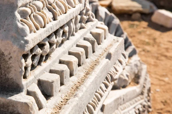 stock image Ancient Greek style, curly architectural element, repeating pattern. Part of decor of a historic building in ancient Greek style.